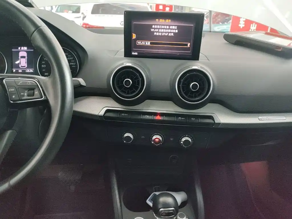 Audi Q2L — миниатюра 13