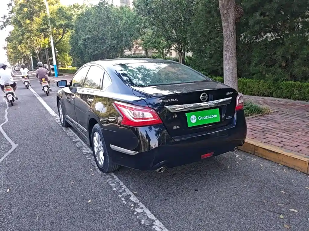 Nissan Teana — миниатюра 5
