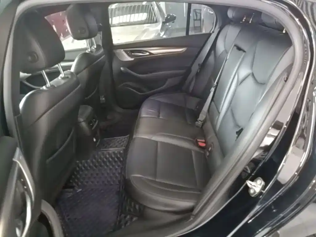 Cadillac CT5 — миниатюра 17