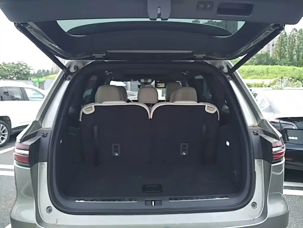 Li Auto Li ONE — миниатюра 19