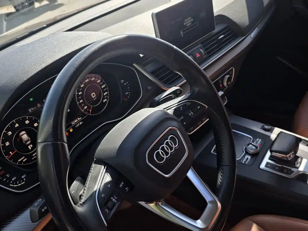 Audi Q5L — миниатюра 9