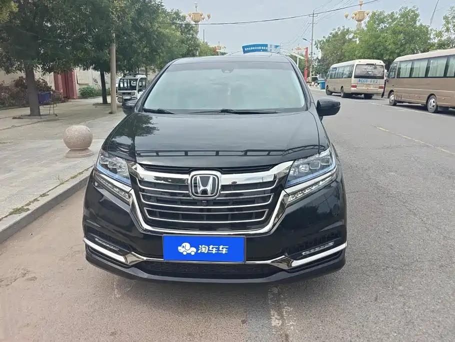 Honda Elysion 2019 2.0L