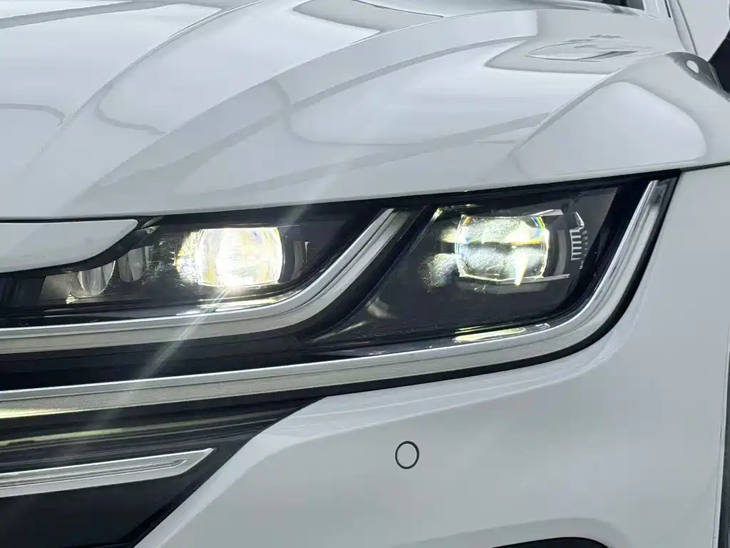 Volkswagen CC — миниатюра 11