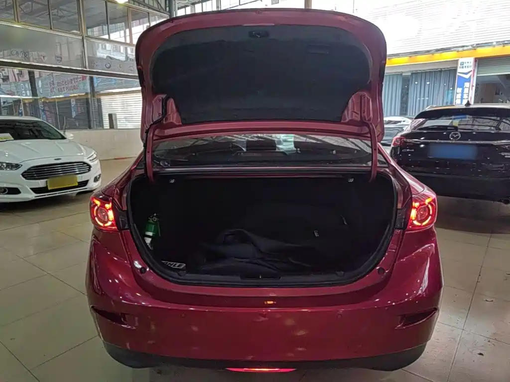 Mazda 3 Axela — миниатюра 19