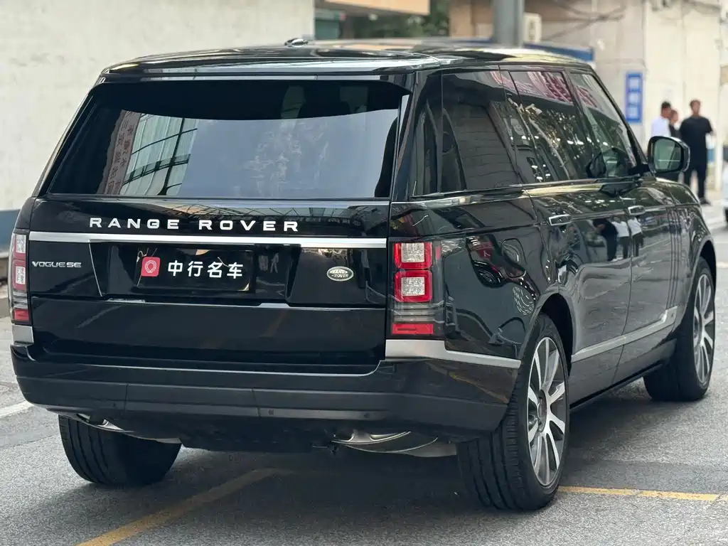 Land Rover Range Rover — миниатюра 21