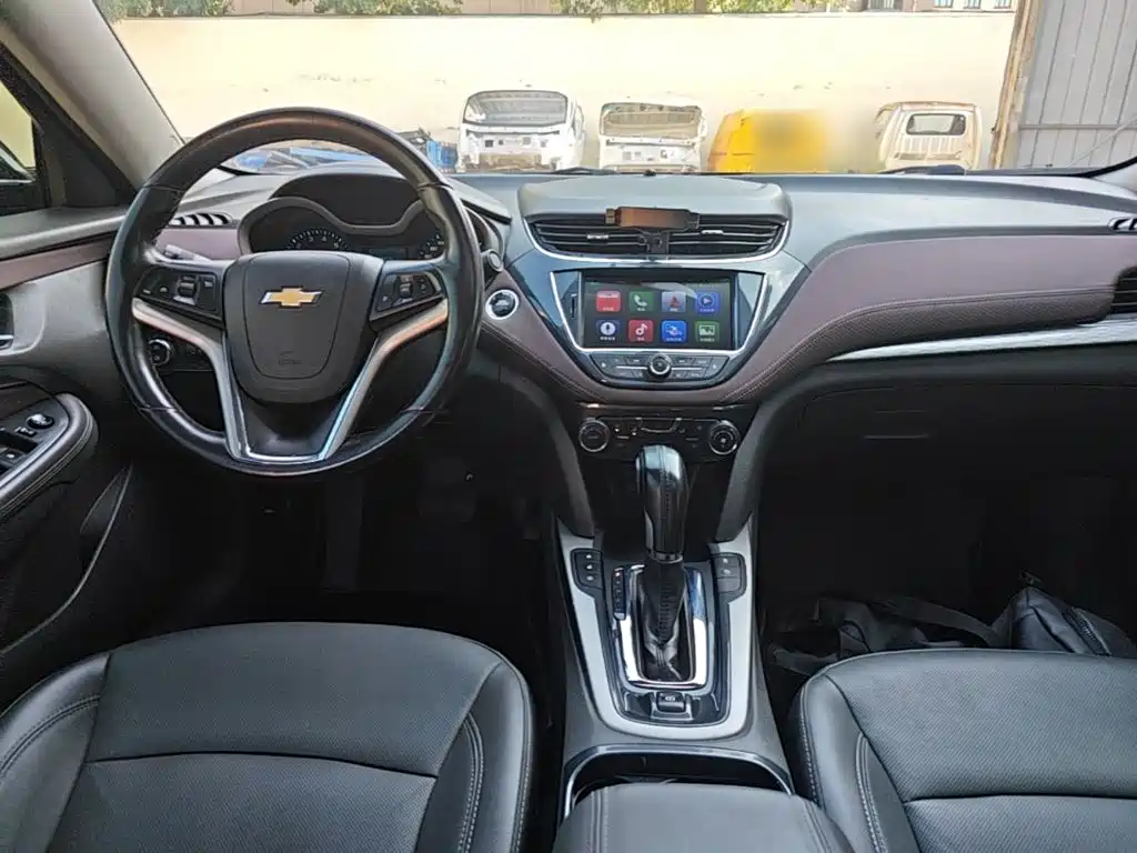 Chevrolet Malibu — миниатюра 10