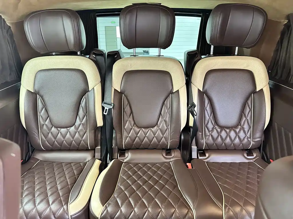 Mercedes-Benz V-Class V 2018 V 260 L Luxury Long Wheelbase V