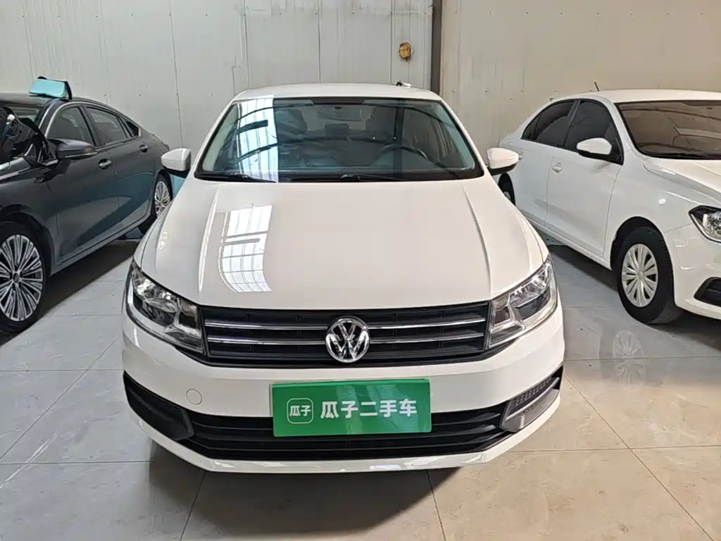 Volkswagen Santana — миниатюра 3