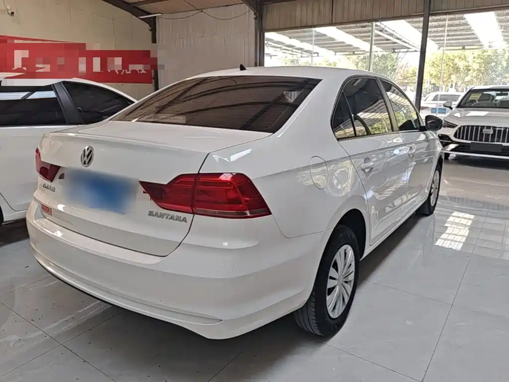 Volkswagen Santana — миниатюра 7