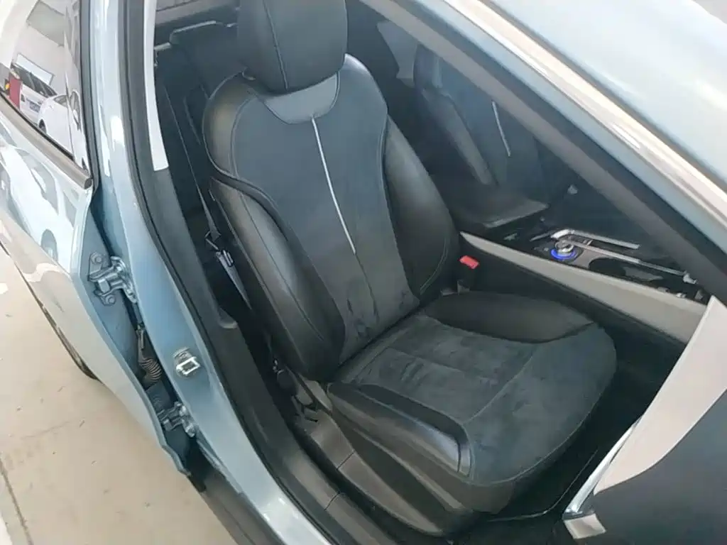 Buick Velite 6 — миниатюра 25