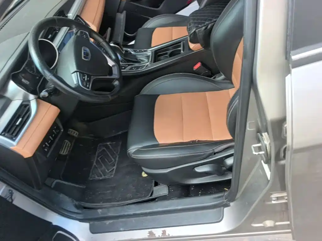 Geely Vision S1 — миниатюра 15