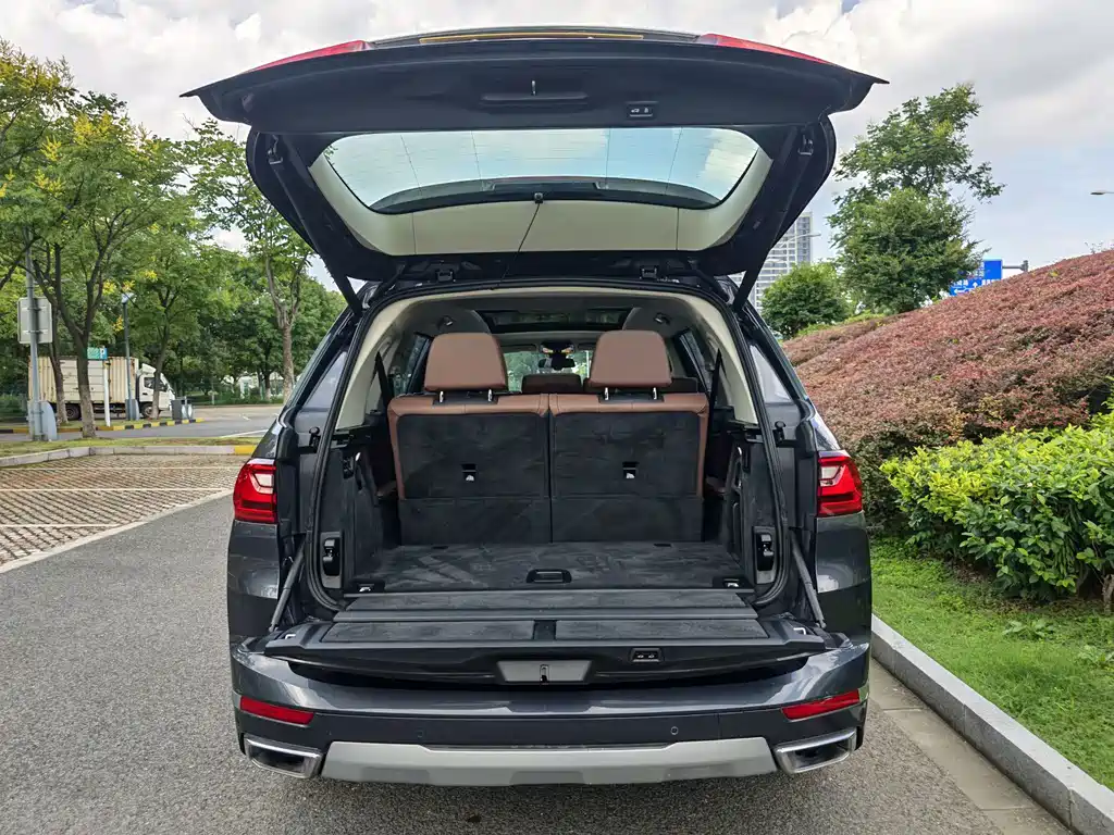 BMW X7 — миниатюра 15