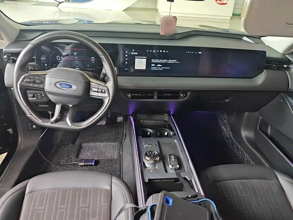 Ford Mondeo — миниатюра 10