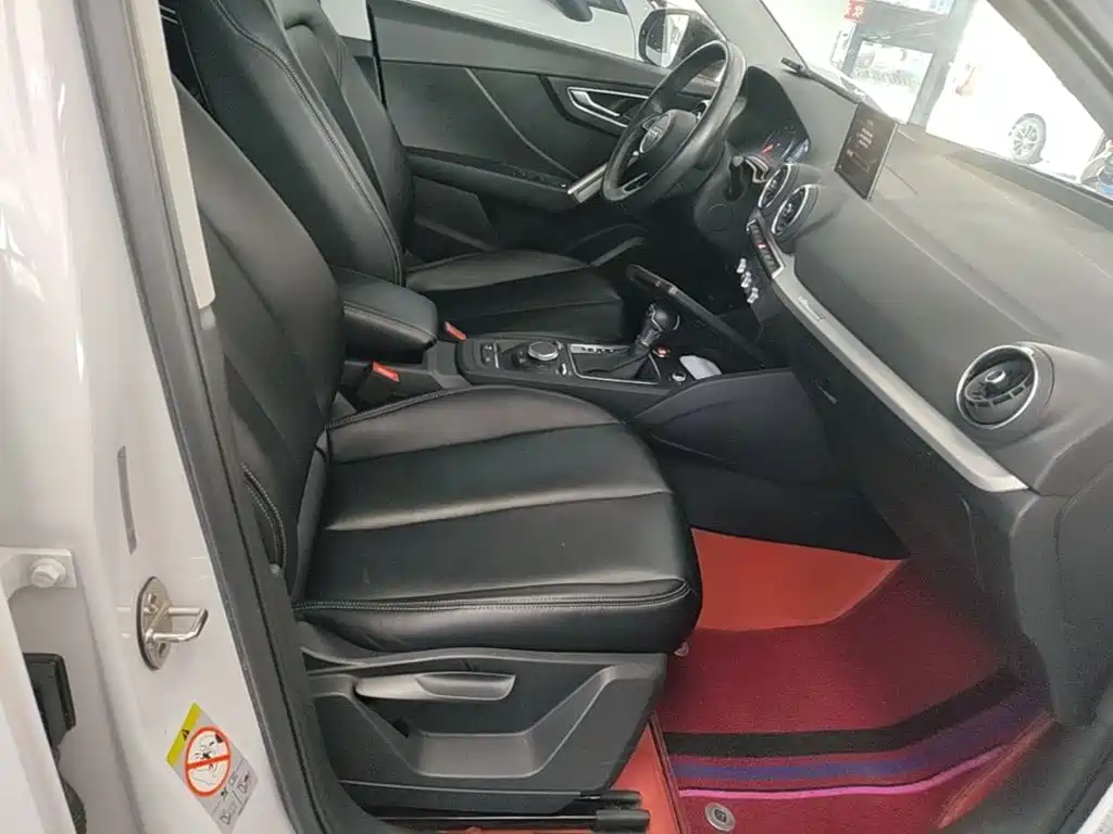 Audi Q2L — миниатюра 25