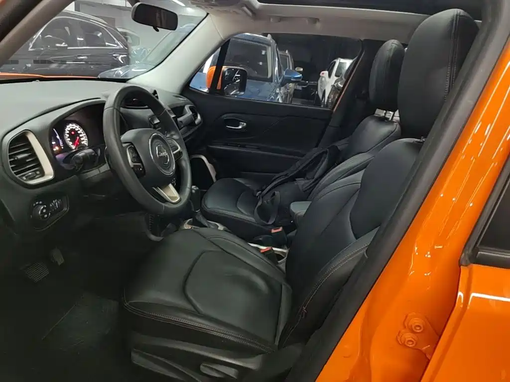 Jeep Renegade — миниатюра 15