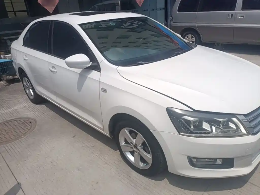 Volkswagen Santana — миниатюра 4