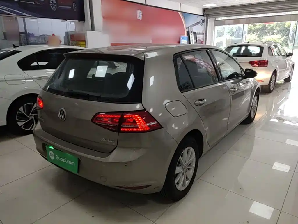 Volkswagen Golf — миниатюра 7