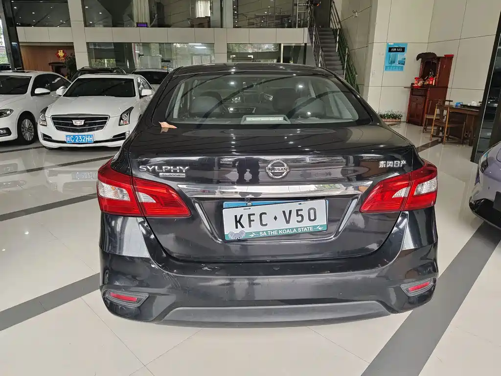 Nissan Sylphy — миниатюра 4