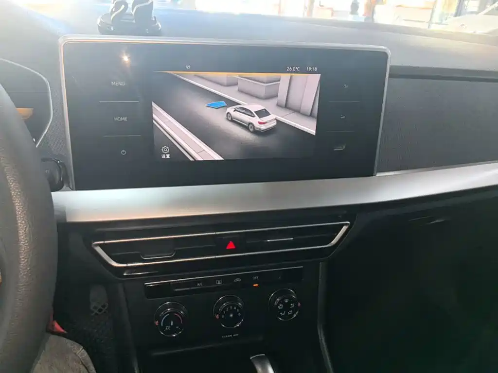 Volkswagen Lavida — миниатюра 13