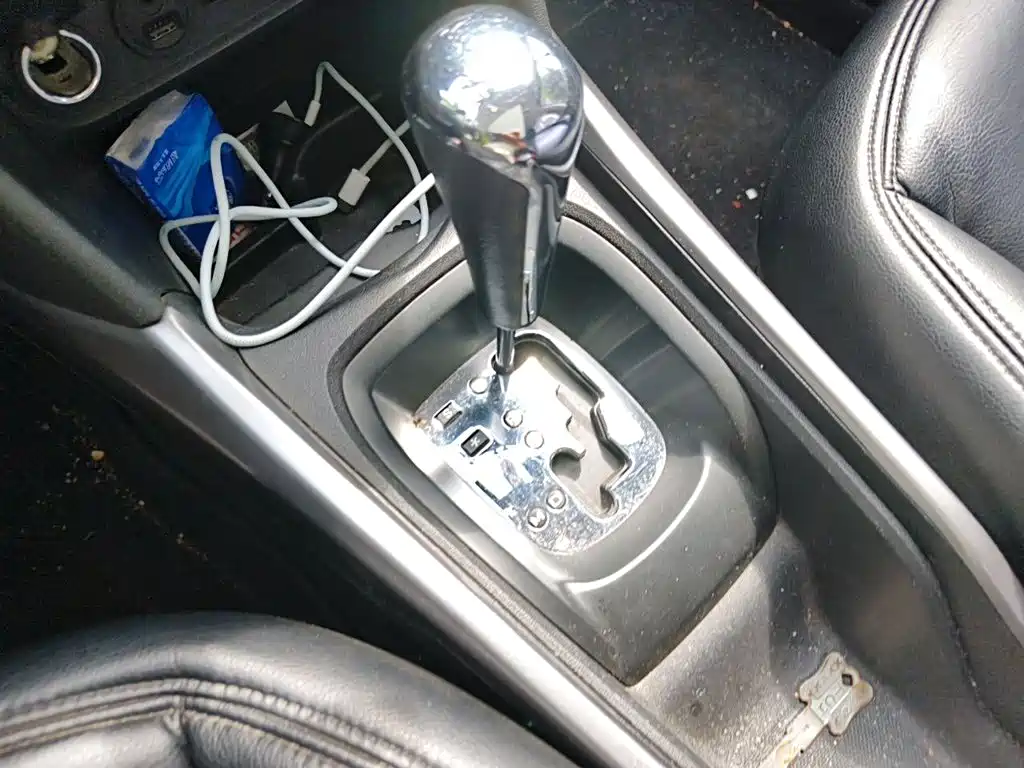 Peugeot 2008 — миниатюра 7