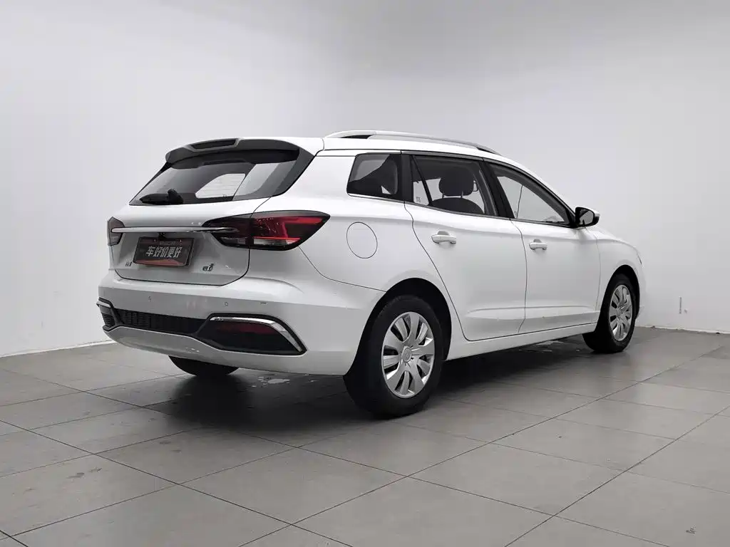 Roewe Ei5 — миниатюра 2