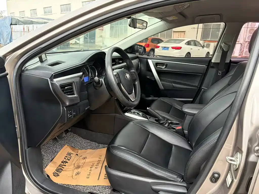 Toyota Corolla — миниатюра 4