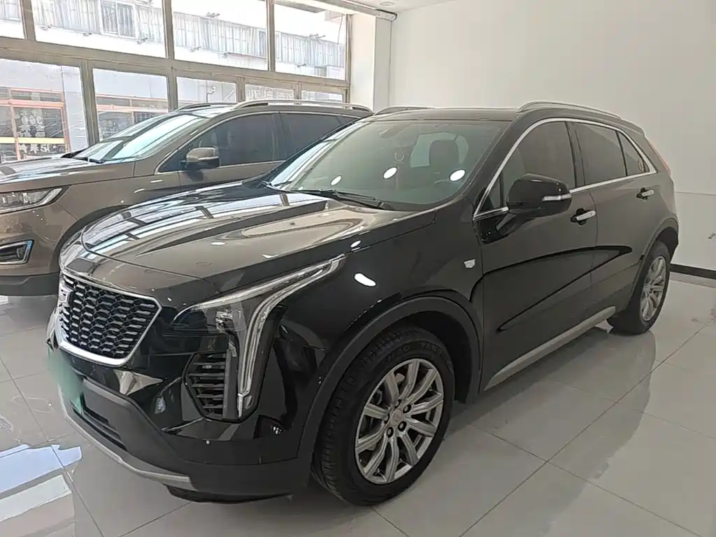 Cadillac XT4