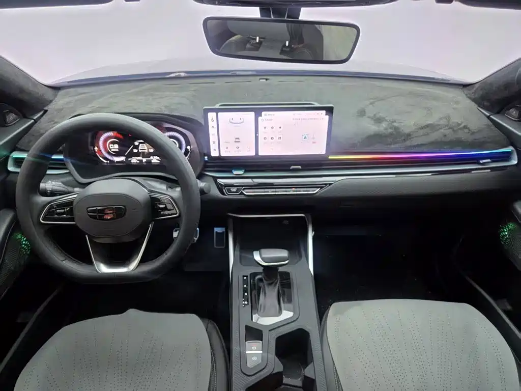 Geely Emgrand — миниатюра 9