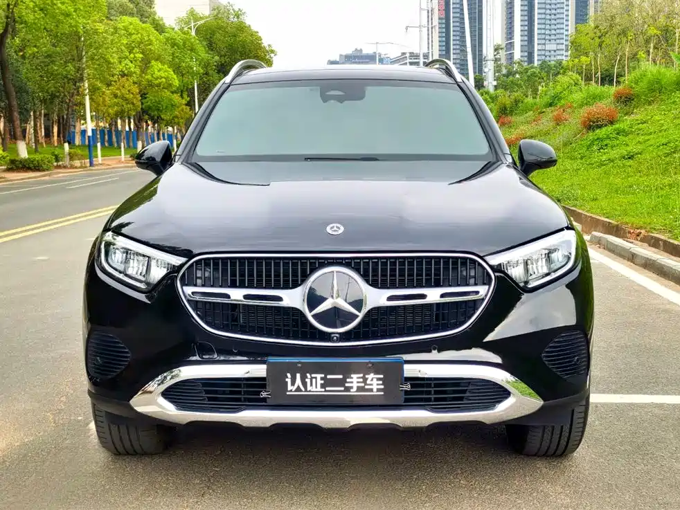 Mercedes-Benz GLC 2025 GLC 260 L 4MATIC