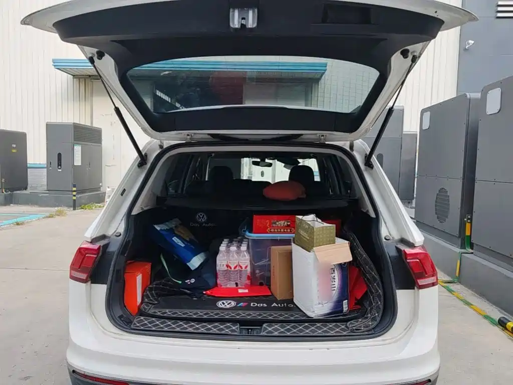 Volkswagen Tiguan L — миниатюра 19