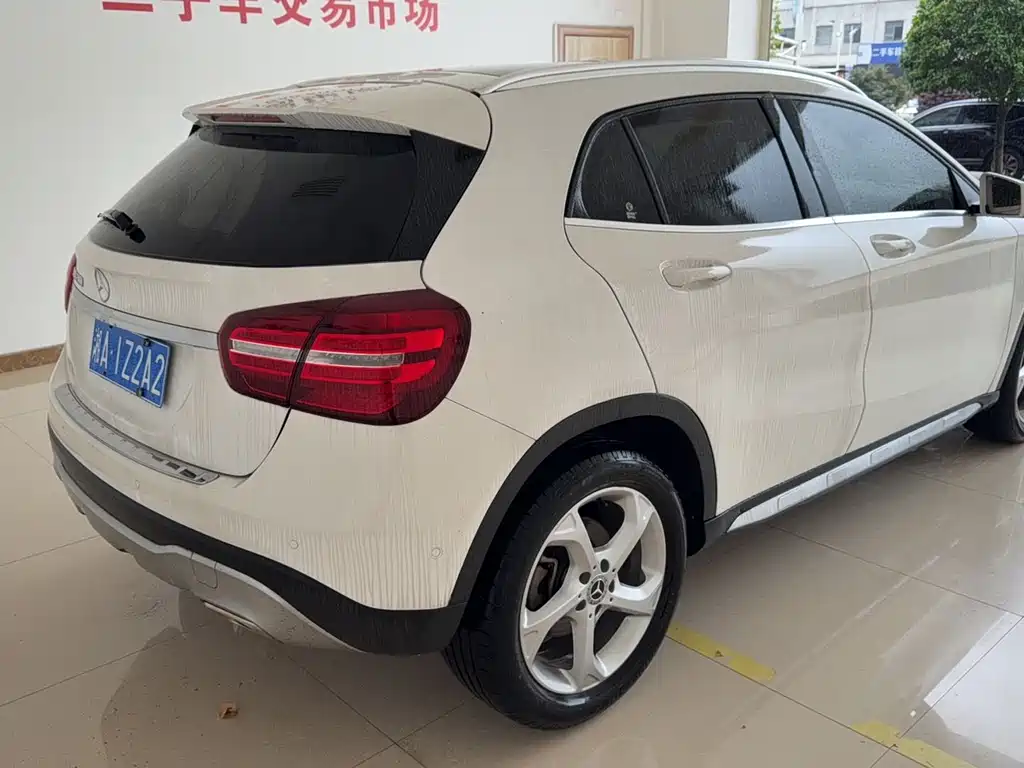 Mercedes-Benz GLA — миниатюра 4
