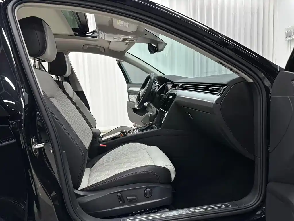 Volkswagen Magotan — миниатюра 18