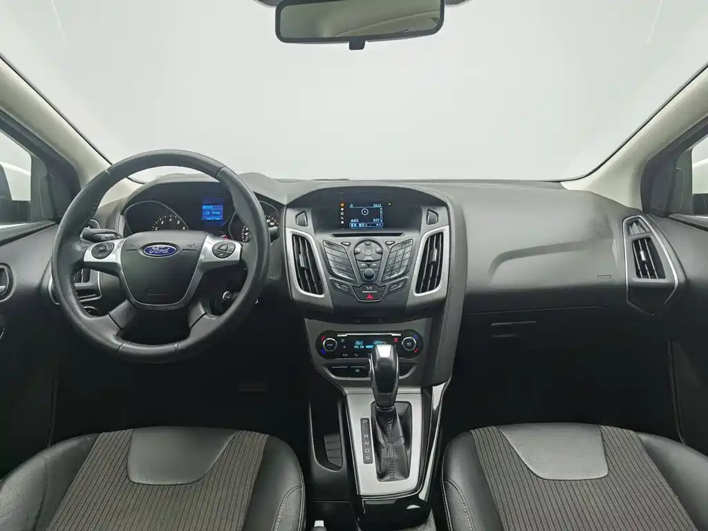 Ford Focus — миниатюра 5
