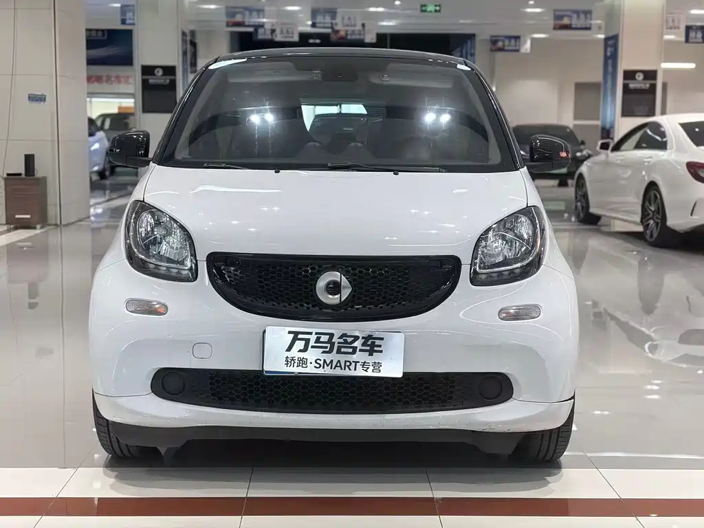 smart Smart Fortwo — миниатюра 3