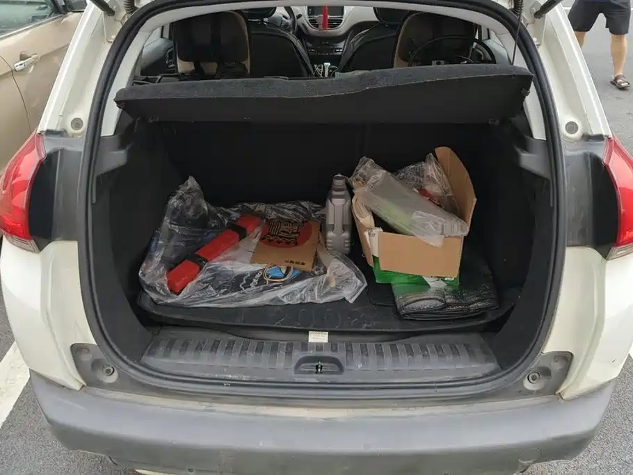Peugeot 2008 — миниатюра 4