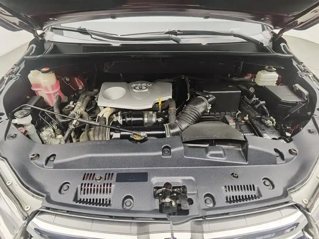 Toyota Highlander — миниатюра 6
