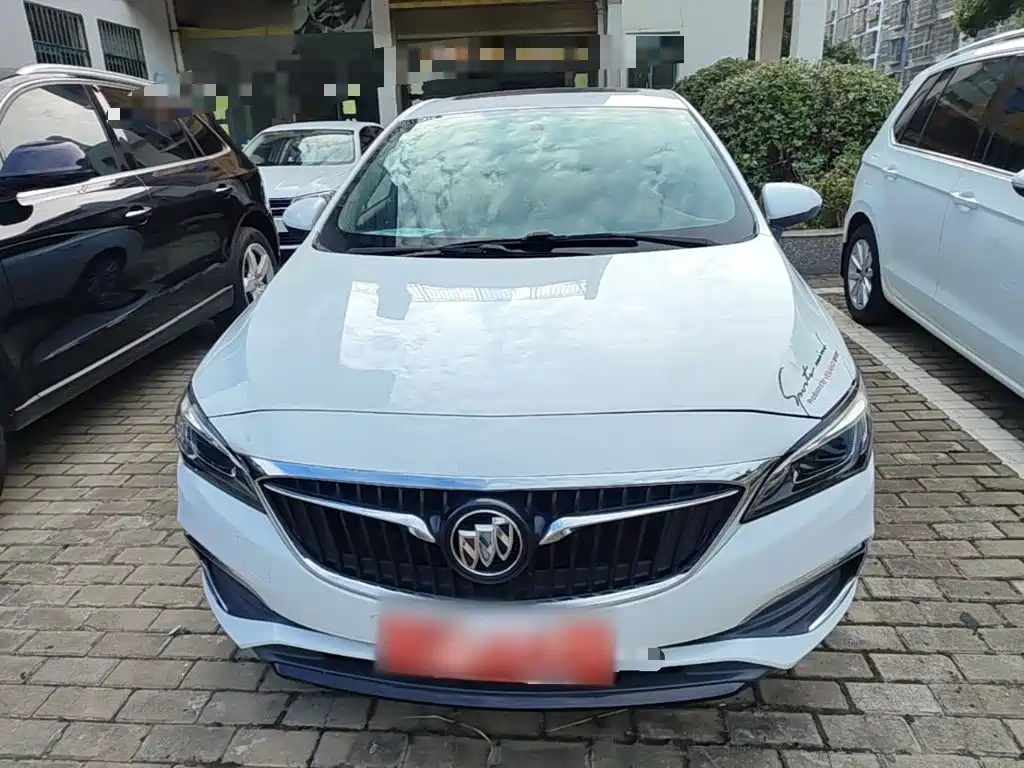 Buick Verano — миниатюра 3