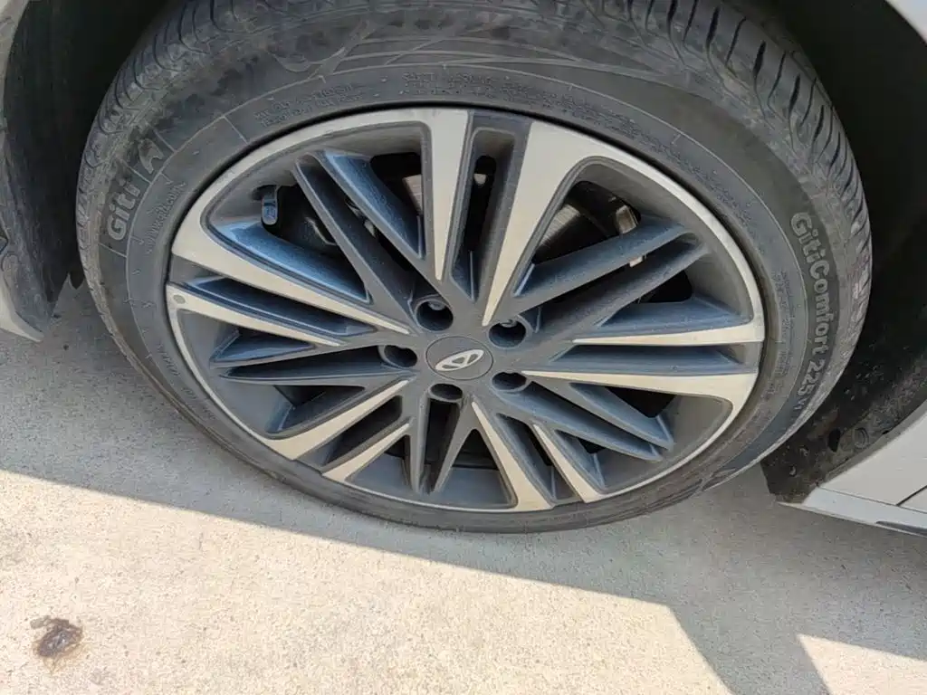 Chery Arrizo 8 — миниатюра 23