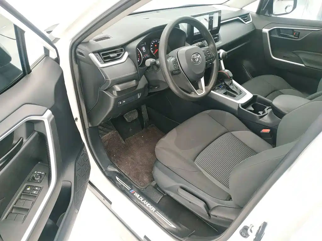 Toyota Wildlander — миниатюра 16