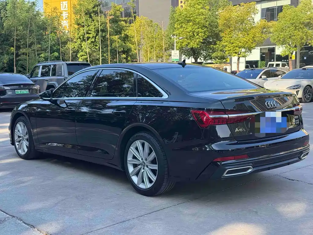 Audi A6L — миниатюра 4