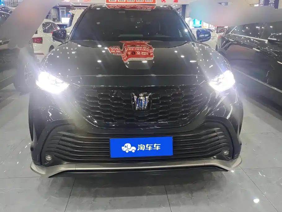 Toyota Crown Kluger — миниатюра 2