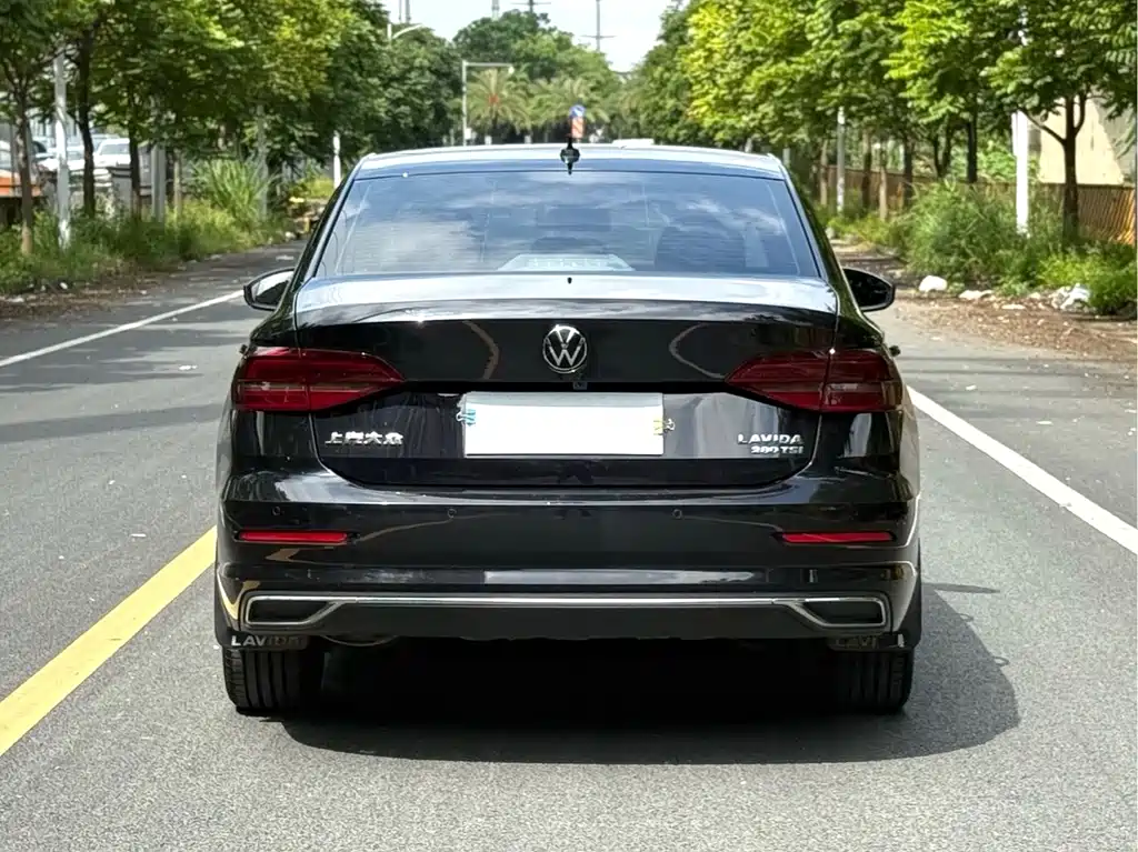 Volkswagen Lavida — миниатюра 8