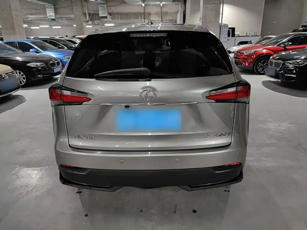 Lexus NX 2015 200