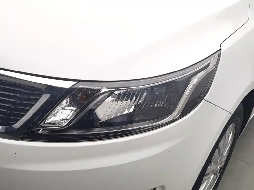 Kia K2 — миниатюра 7