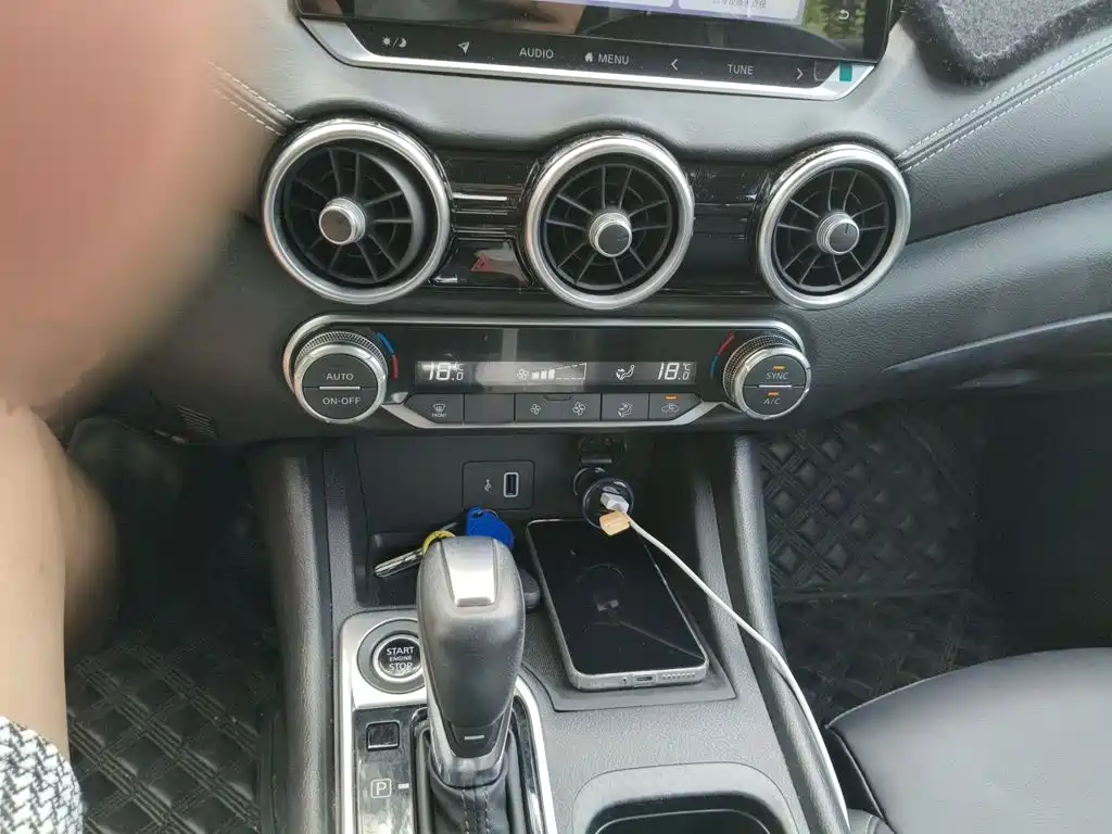 Nissan Sylphy — миниатюра 6