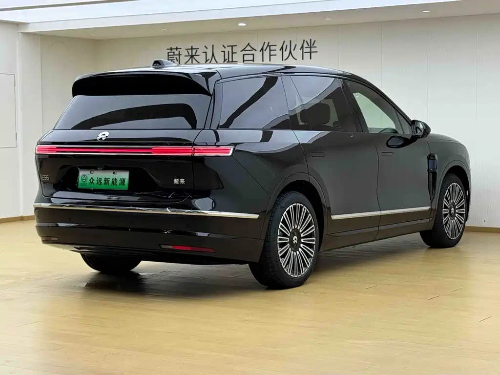 NIO ES8 — миниатюра 6