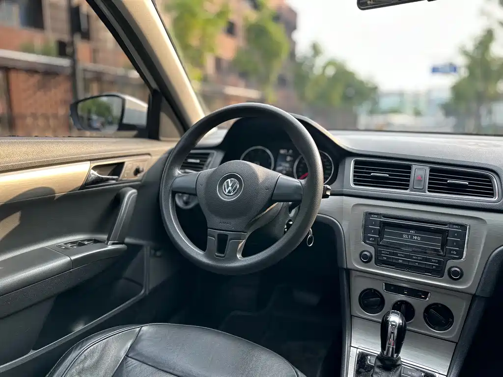 Volkswagen Lavida — миниатюра 16
