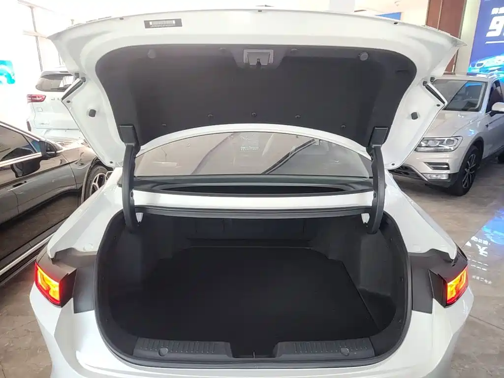 Changan Yida — миниатюра 19