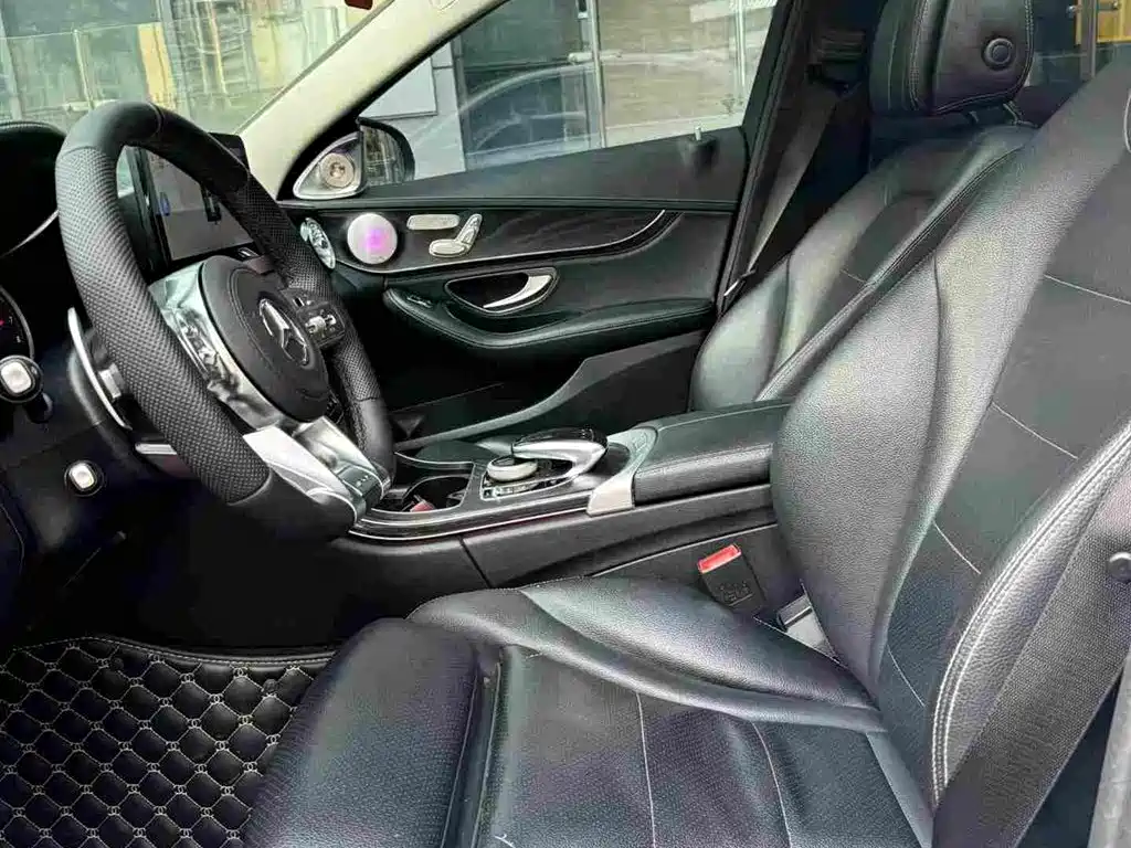 Mercedes-Benz C-Class — миниатюра 9