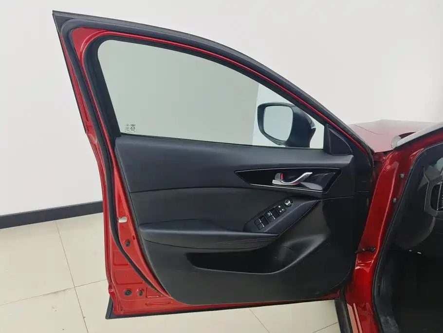 Mazda CX-4 — миниатюра 7